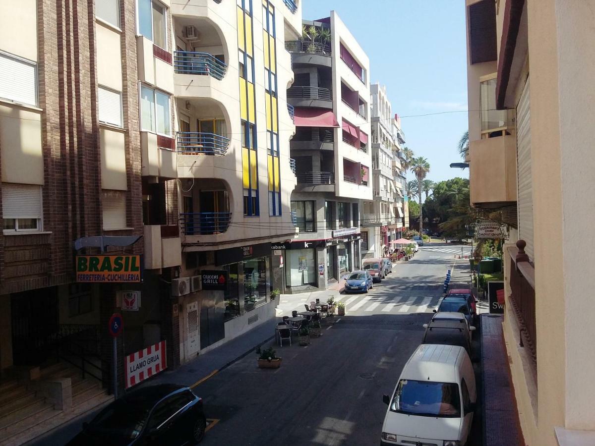 Downtown With Wifi & Tv Box Apartment Torrevieja Bagian luar foto